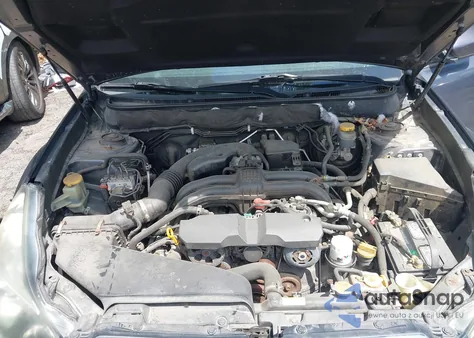 2014 Subaru Legacy 2.5I Premium из США, поврежденный, VIN 4S3BMBD68E3031705